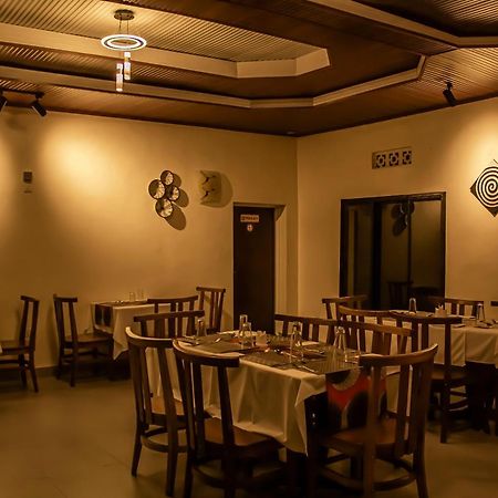 Peace Guest House Muhari Экстерьер фото
