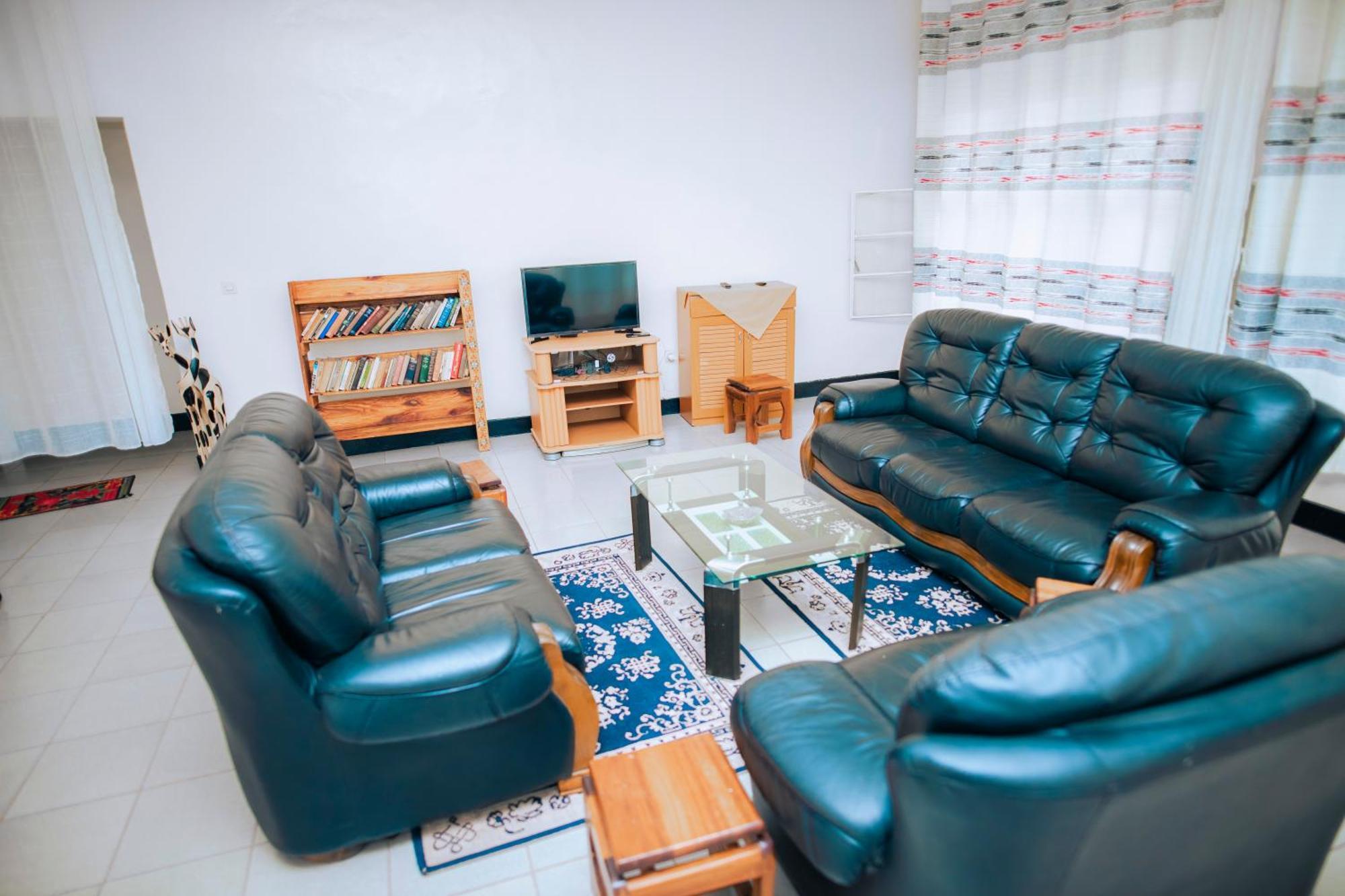 Peace Guest House Muhari Экстерьер фото